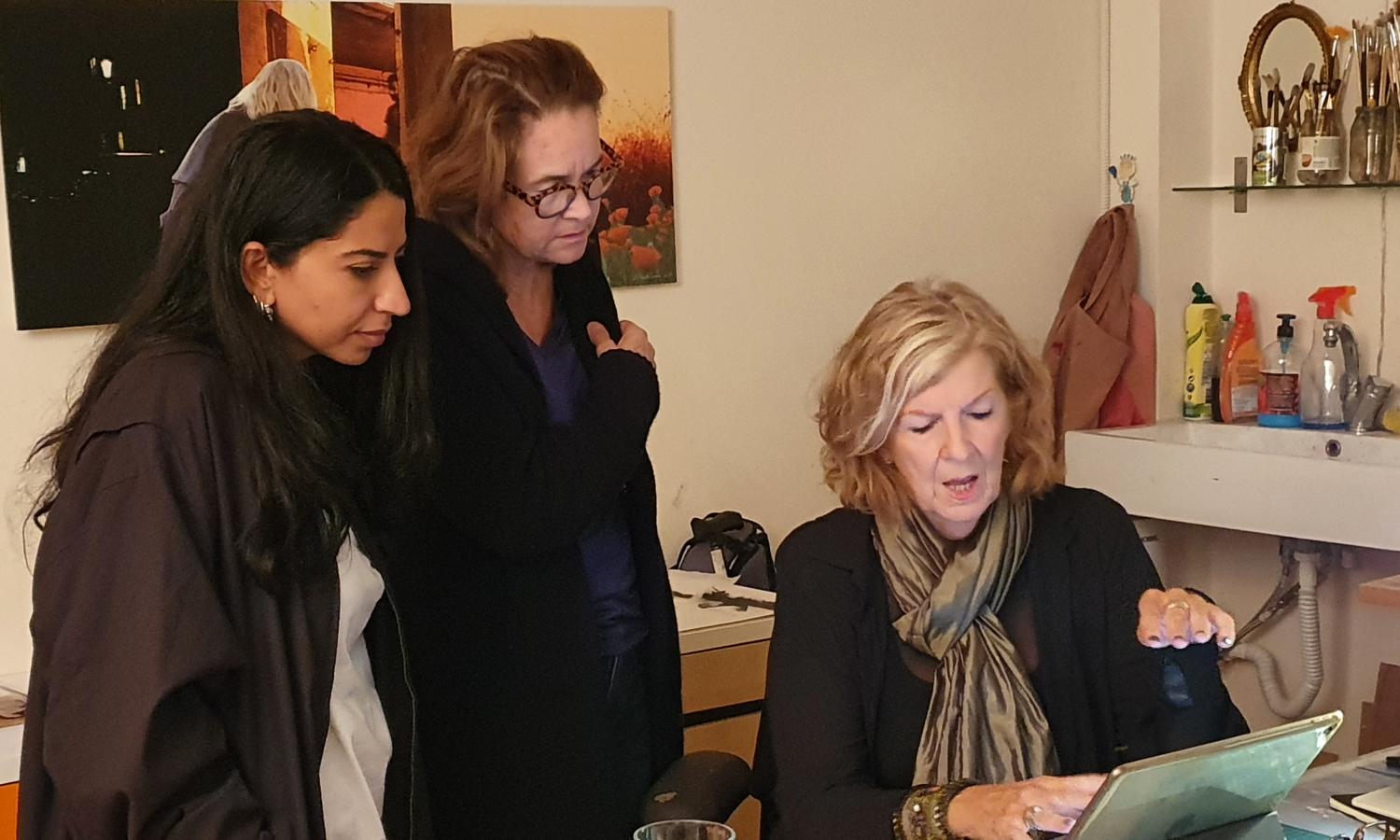 Explaining process and implementation of an idea.