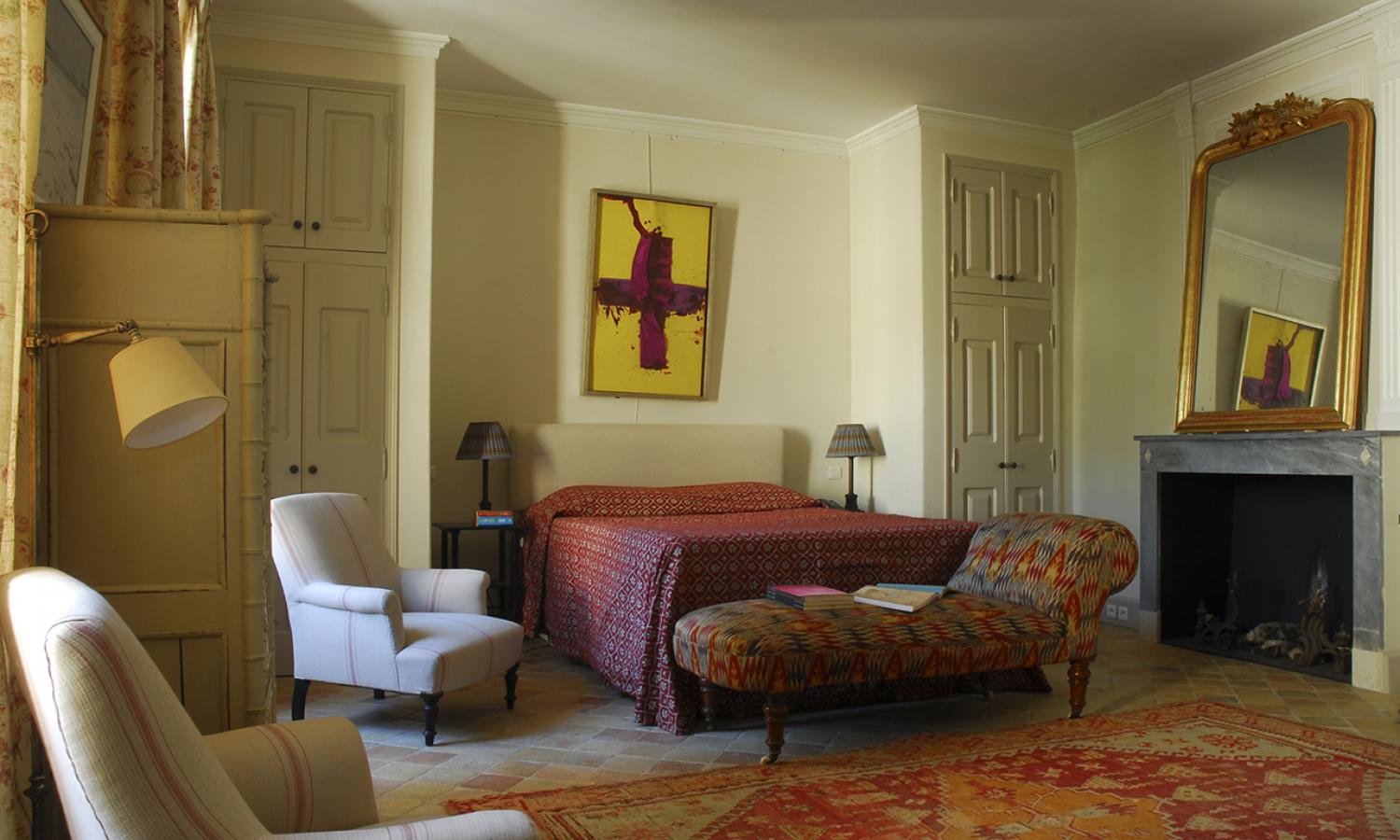 A bedroom at The Dora Maar House