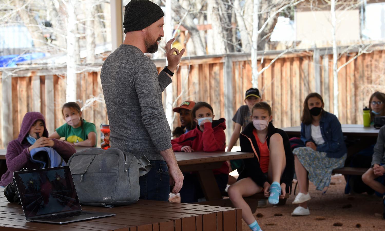 Green Box Artist-in-Residence Irby Pace during a field trip of 6th Graders from Ute Pass Elementary School