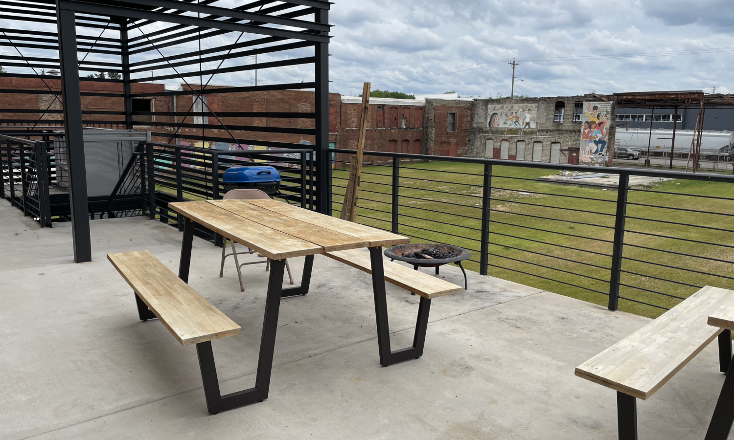 picnic table on the residency's patio over looking the courtyard
