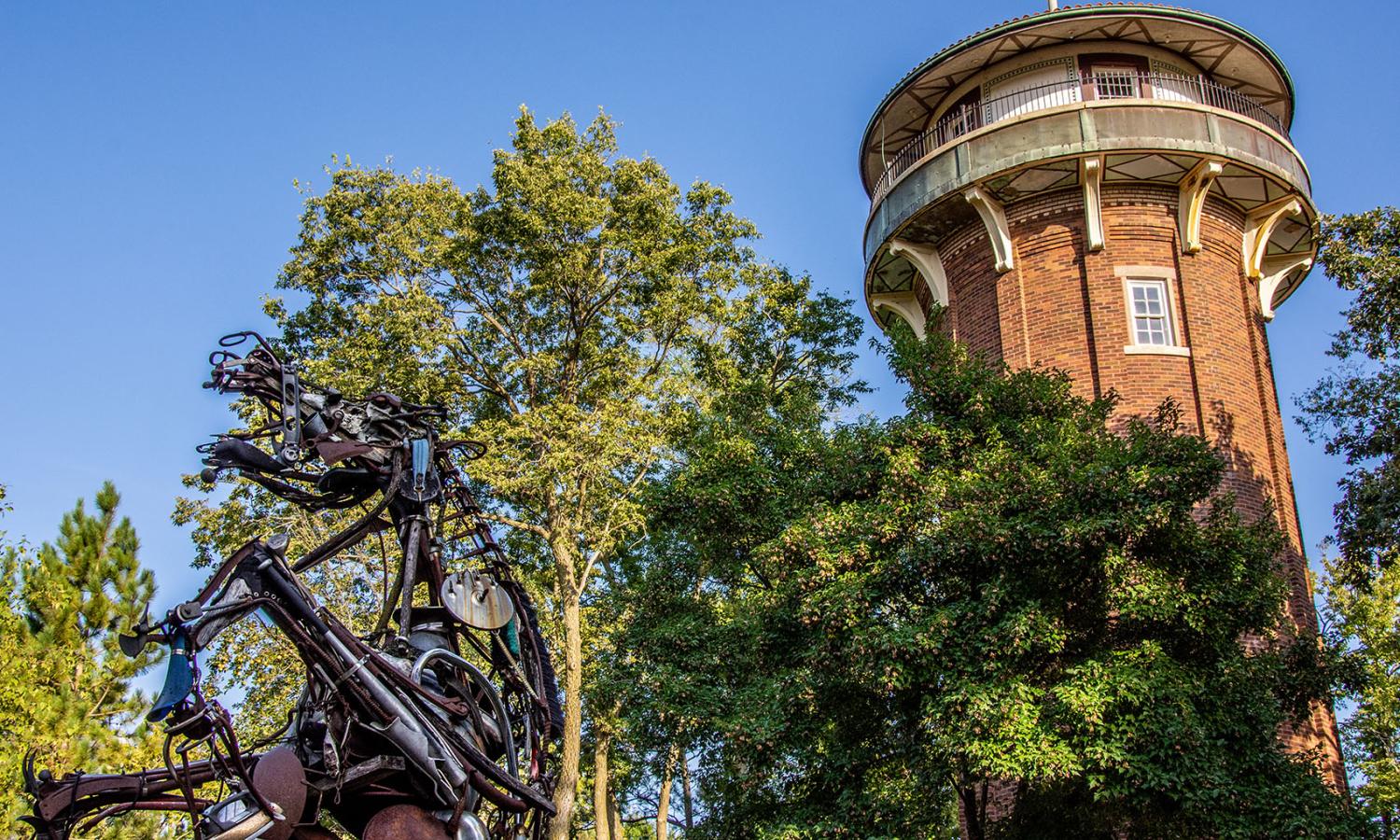 Horse Sculpture and namesake water tower