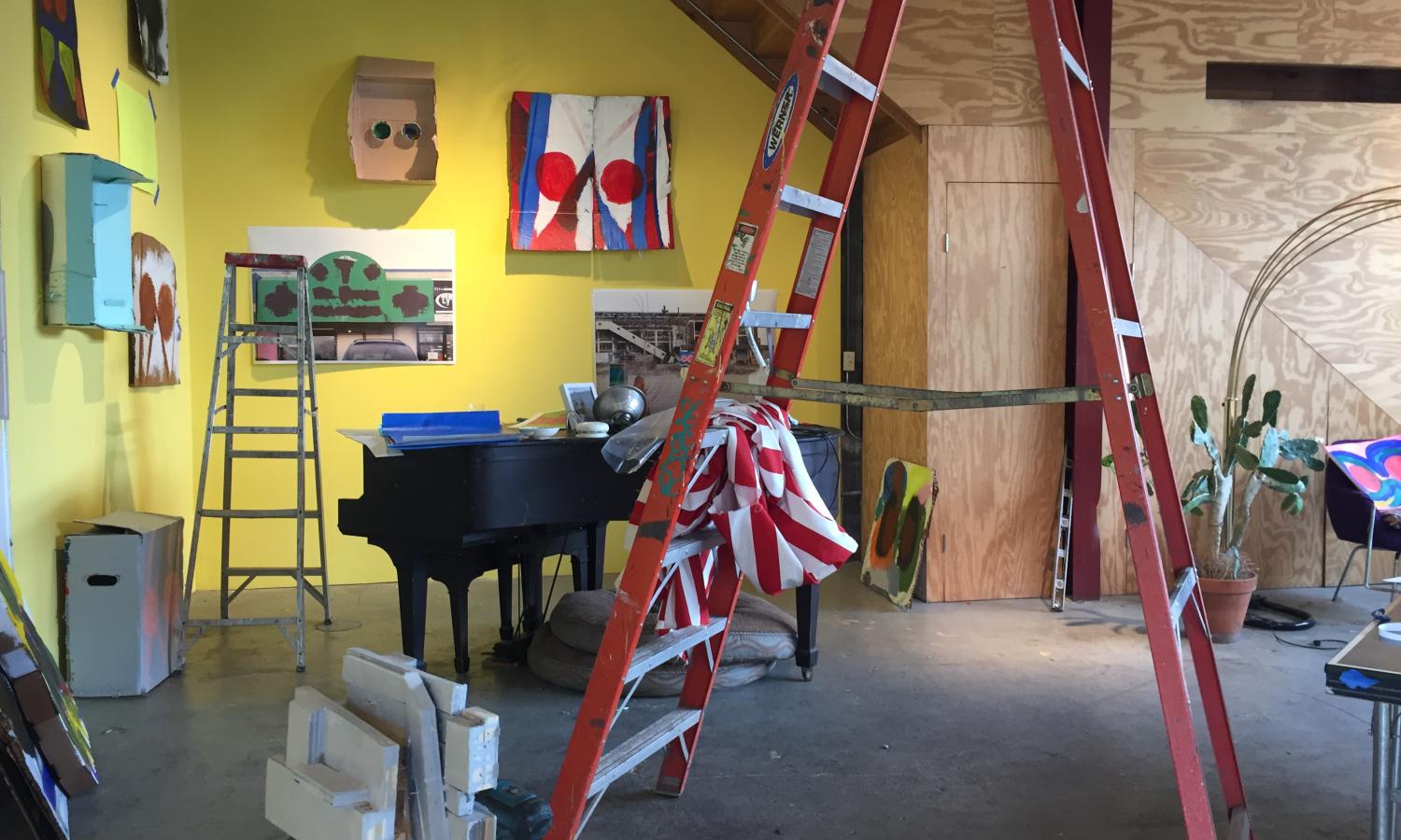 AIR Eric Magassa Installation in progress in the Popps Studio