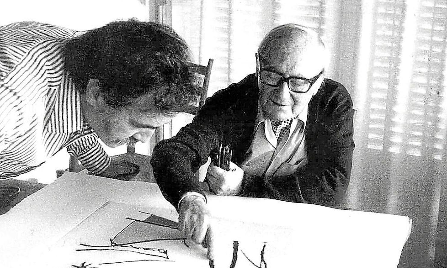 The master Joan Barbarà working with Joan Miró