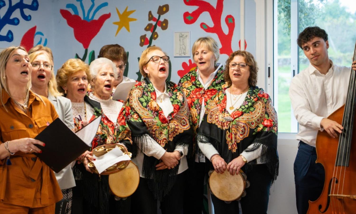 Hugo and Alessandro from Cuba and Italy, musicians from Madrid’s Reina Sofía School led workshops on Cuban and Italian rhythms and closed with a live concert.