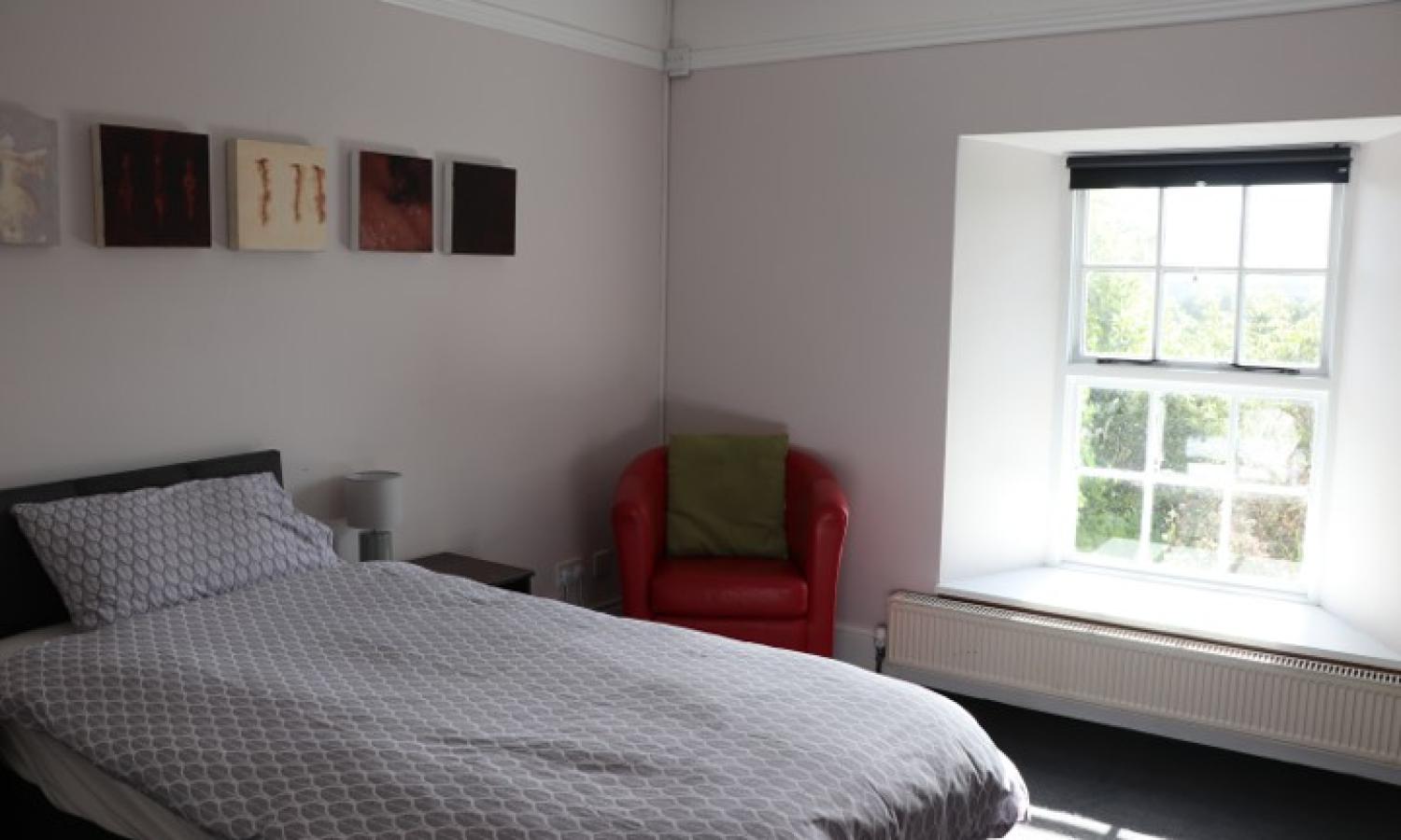 Private room in Newtown House